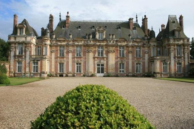 Tourville-sur-Arques Chateau De Miromesnil מראה חיצוני תמונה